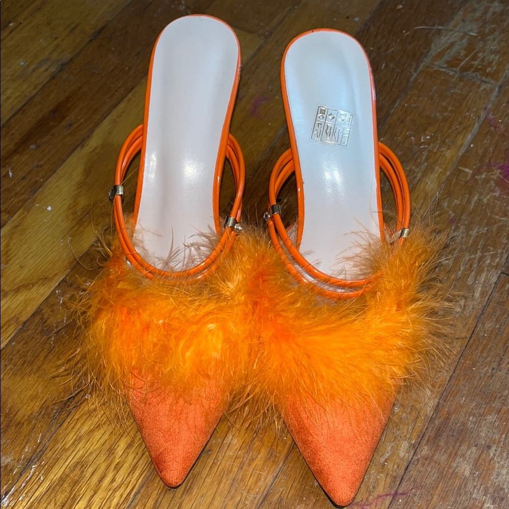 Elegant Orange Feathered Mules